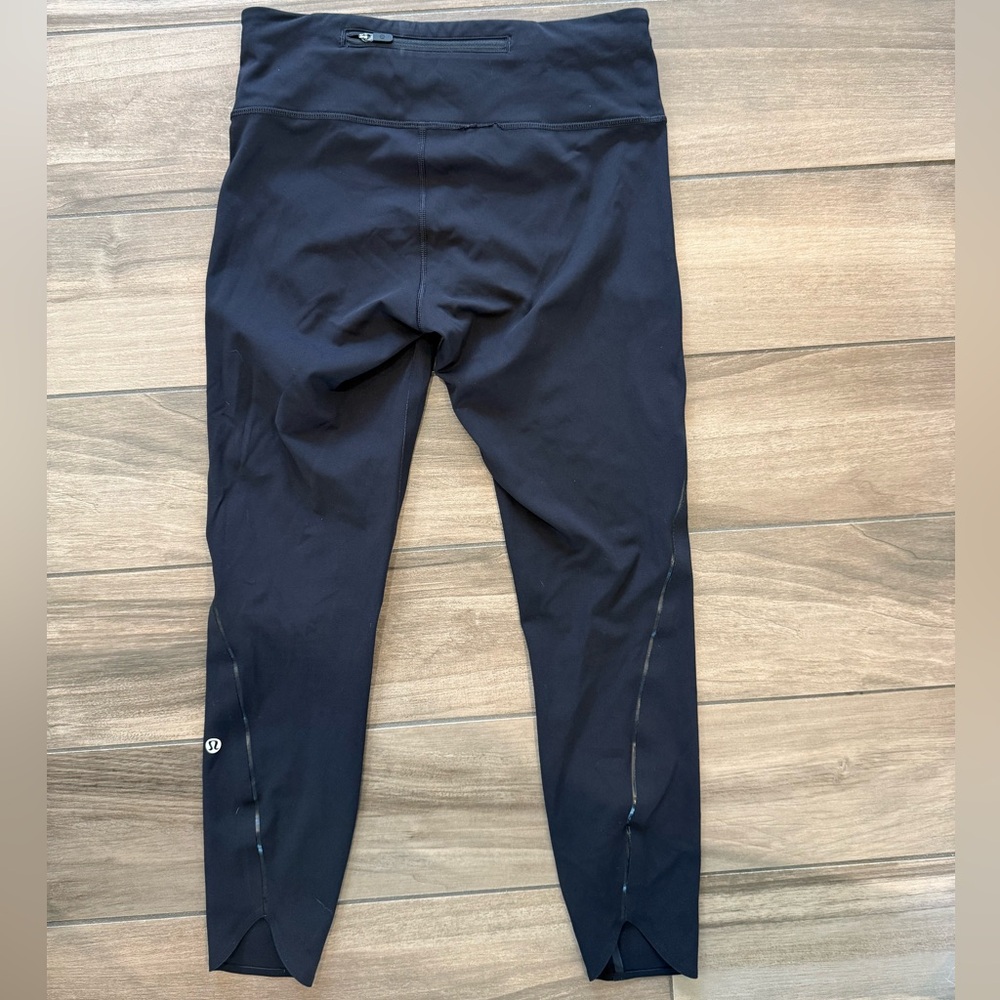 Lululemon Black Leggings size 6 - Picture 2 of 4